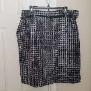 PENCIL SKIRT | BLACK + WHITE SQUARE PATTERN